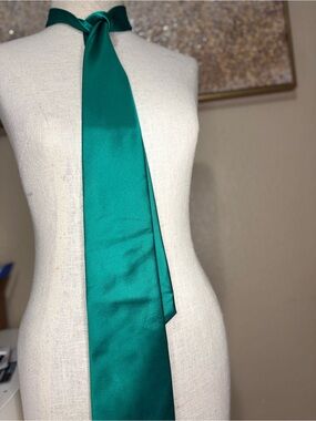 Vesuvio Napoli Emerald Green Satin Tie Handmade Italian Formal Wedding Necktie